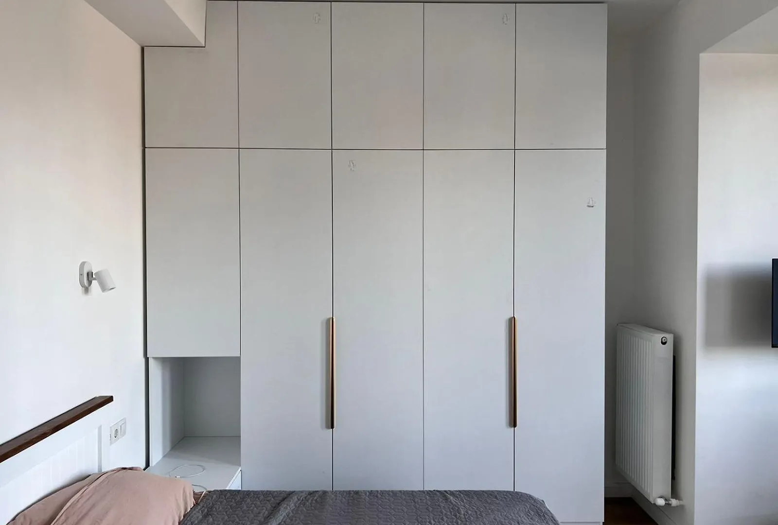 Two Bedrooms Apartment In Vake ティビリシ
