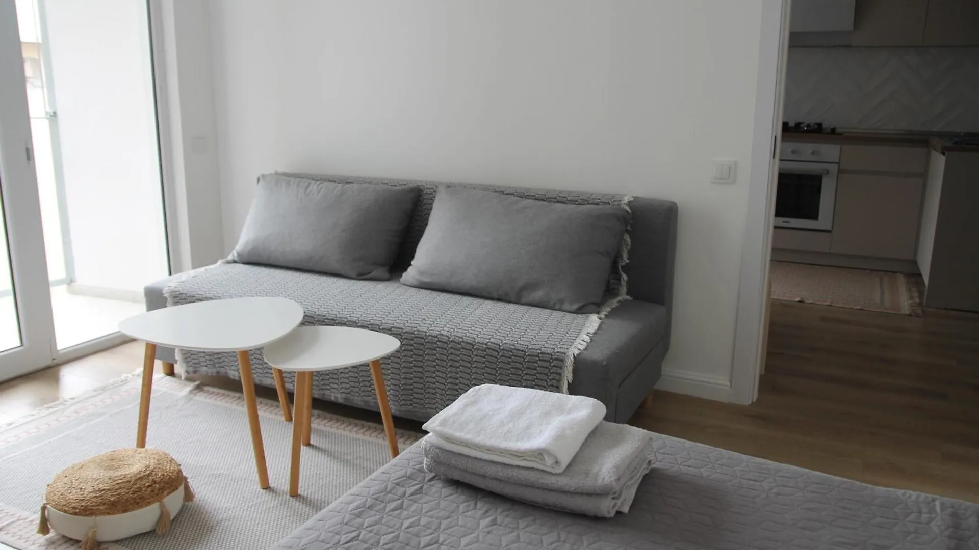 Two Bedrooms Apartment In Vake ティビリシ