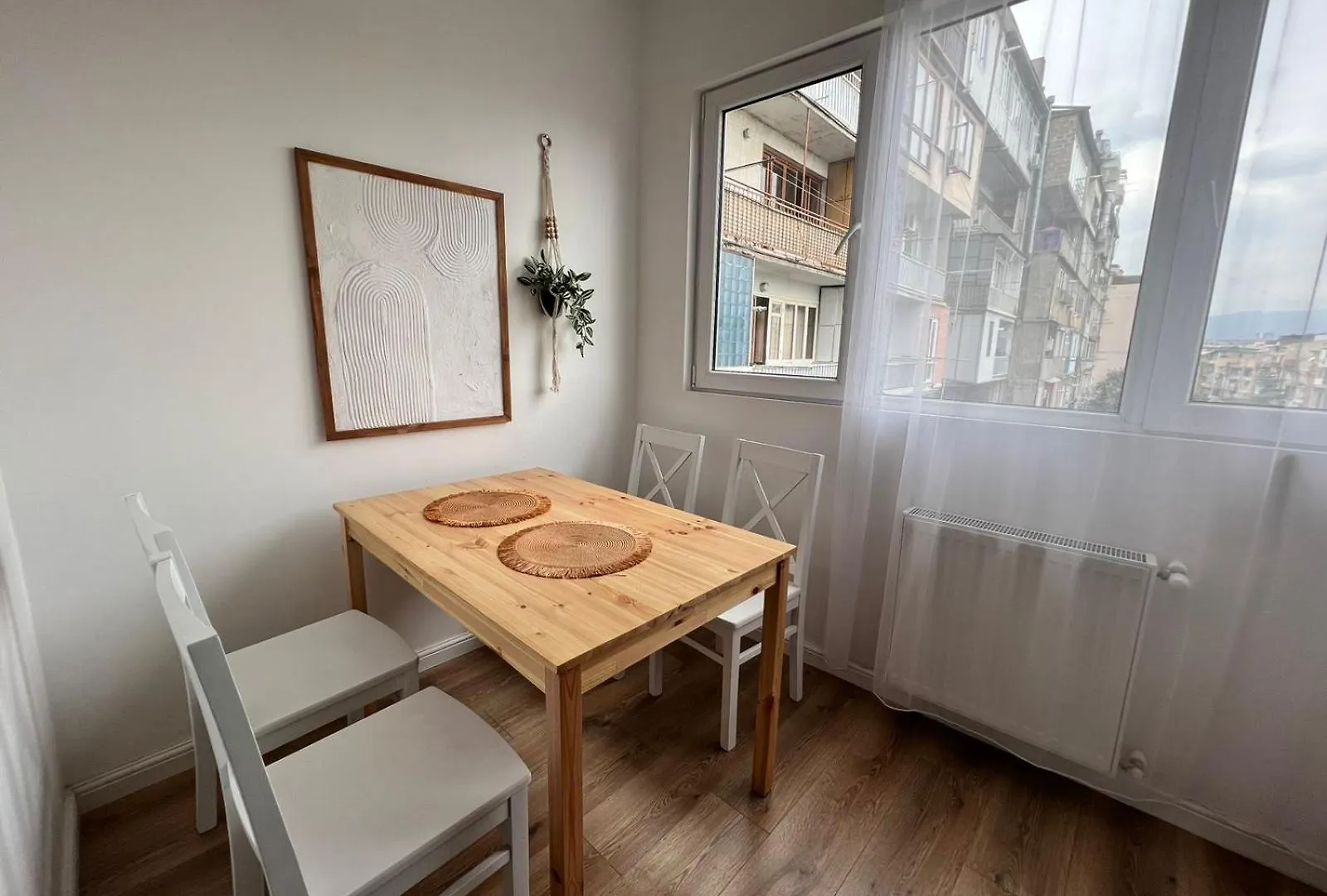 Two Bedrooms Apartment In Vake 트빌리시 0*,