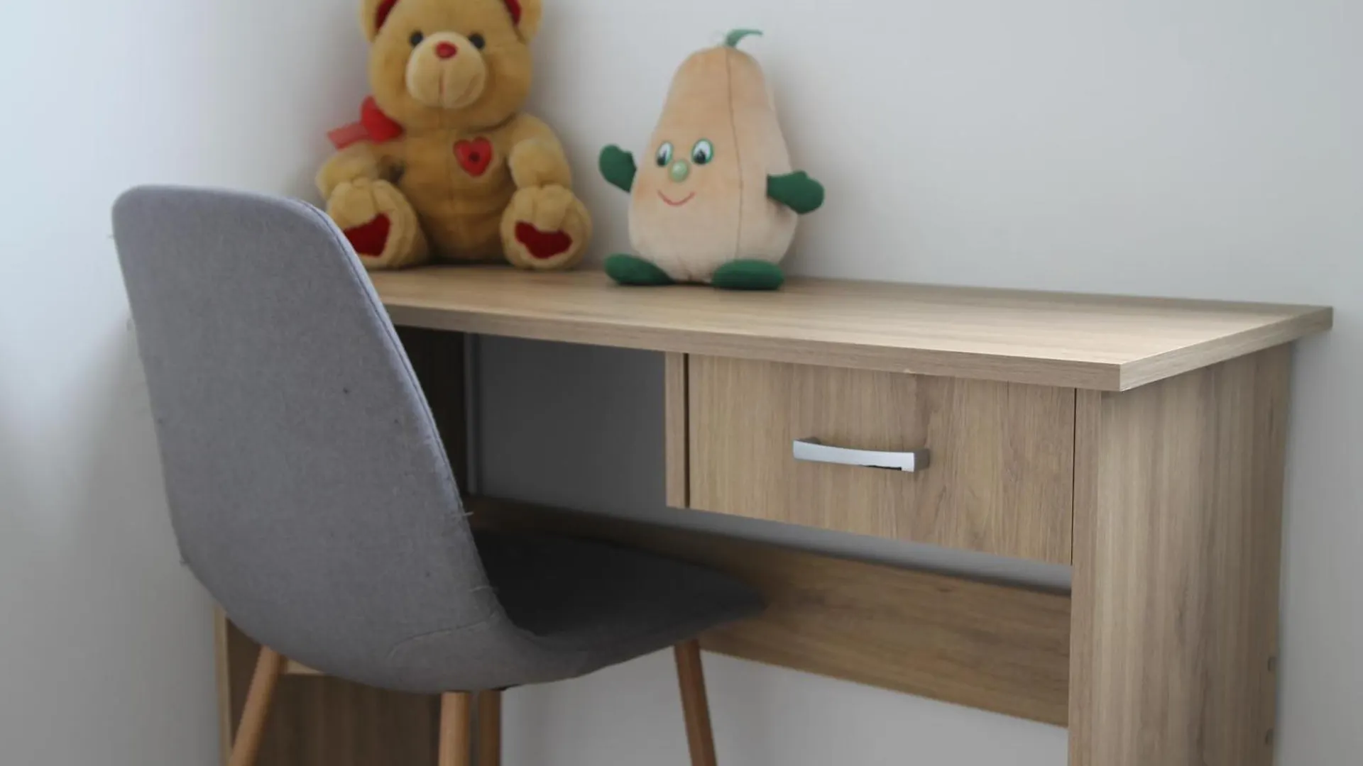Two Bedrooms Apartment In Vake 트빌리시